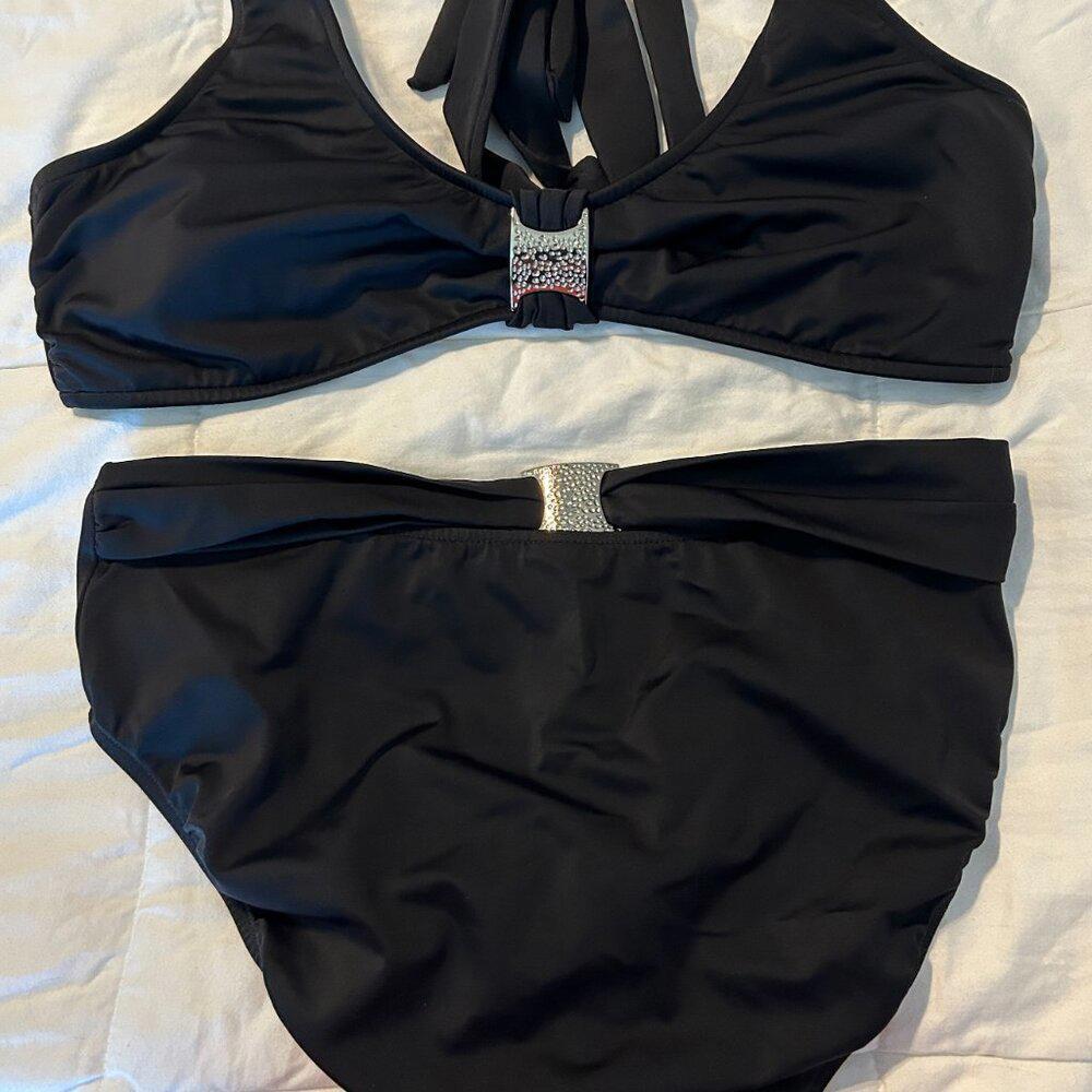 VENUS - 2- PC. BLACK SWIMSUIT SZ. XL